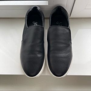 *WORN TWICE* JSLIDES sneakers